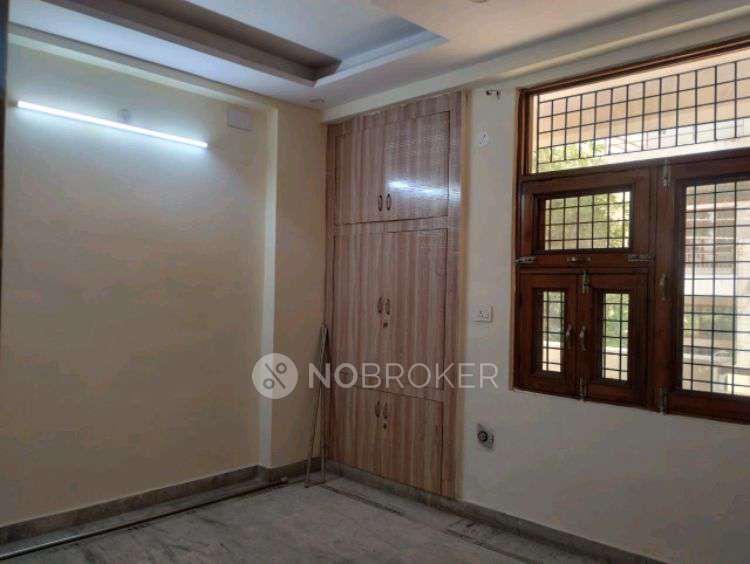 3 BHK Flat In Sb For Sale  In Swarna Jayanti Puram