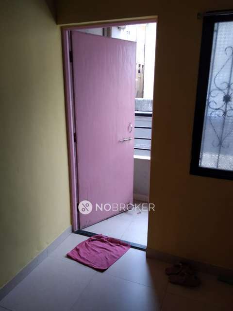 1 BHK Flat In Panchratna Apartment for Rent  In Bhekrai Nagar
