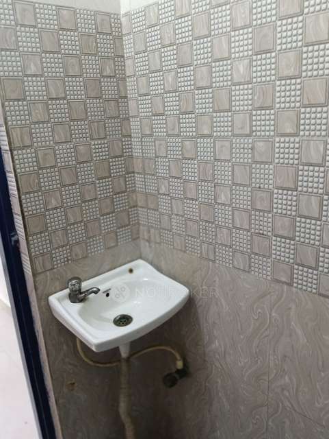 Shop in Anna Nagar, Chennai for Rent 