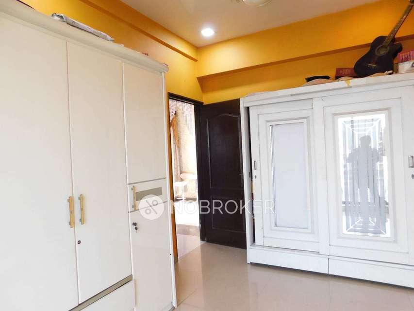 3 BHK Flat In Om Shri Mangalmurti Co-op Society For Sale  In Dombivli East