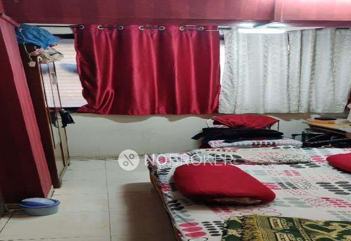 2 BHK Flat In Gauri Shankar Building For Sale  In Rasta Peth