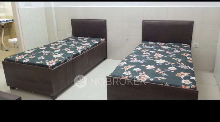 PG for Boys in Sector 62