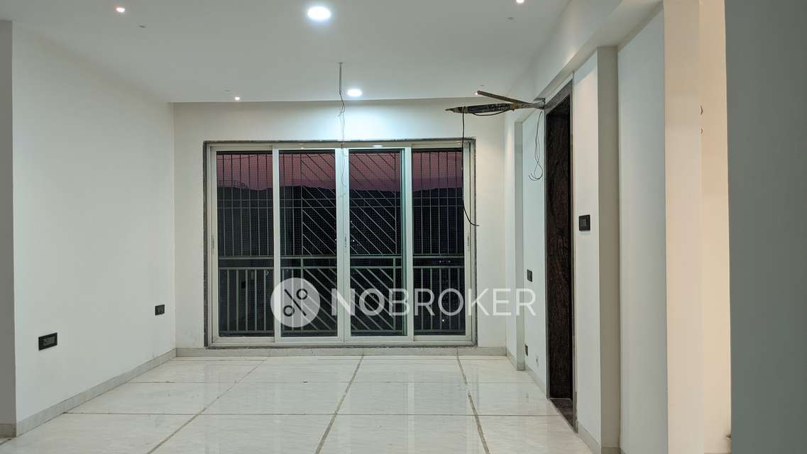 4+ BHK Flat In B Chopda Oval Apartments For Sale  In Kharghar