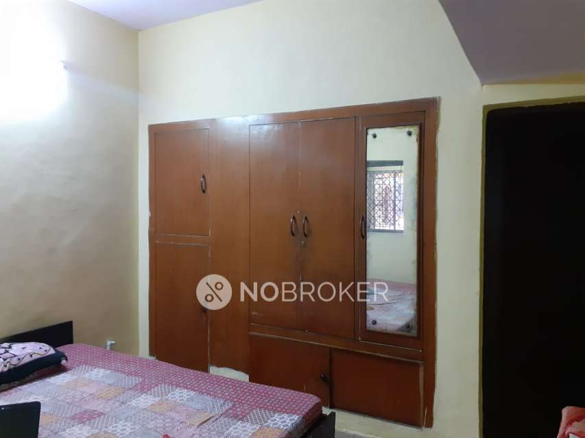 1 BHK Flat for Rent  In Sector 19