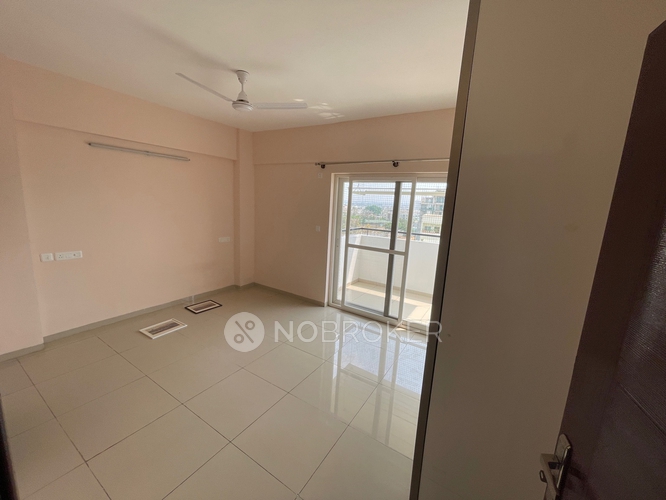 Alpine Pyramid Kodigehalli Rent WITHOUT BROKERAGE Fully furnished 3
