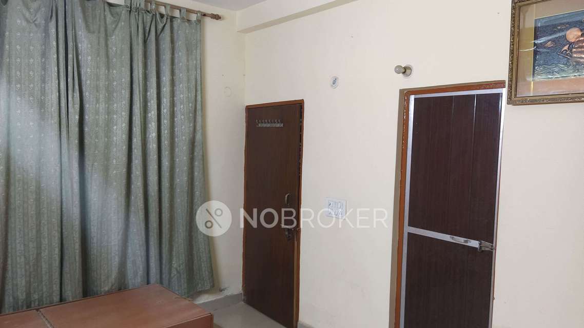 1 BHK Flat In Sb for Rent  In 55, Street Number 18, Chhatarpur Enclave Phase 2, Chattarpur Enclave, Chhatarpur, New Delhi, Delhi 110074, India