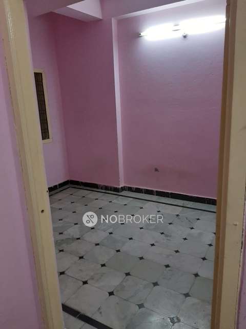 1 BHK Flat for Rent  In Humayun Nagar
