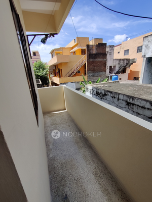 2 BHK Flat In Apartment  for Rent  In Choolaimedu