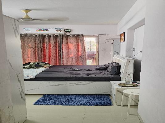 2 BHK Flat In Rajveer Apartments For Sale  In Andheri West