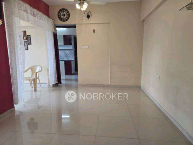 2 BHK Flat In Fifth Avenue for Rent  In Hadapsar