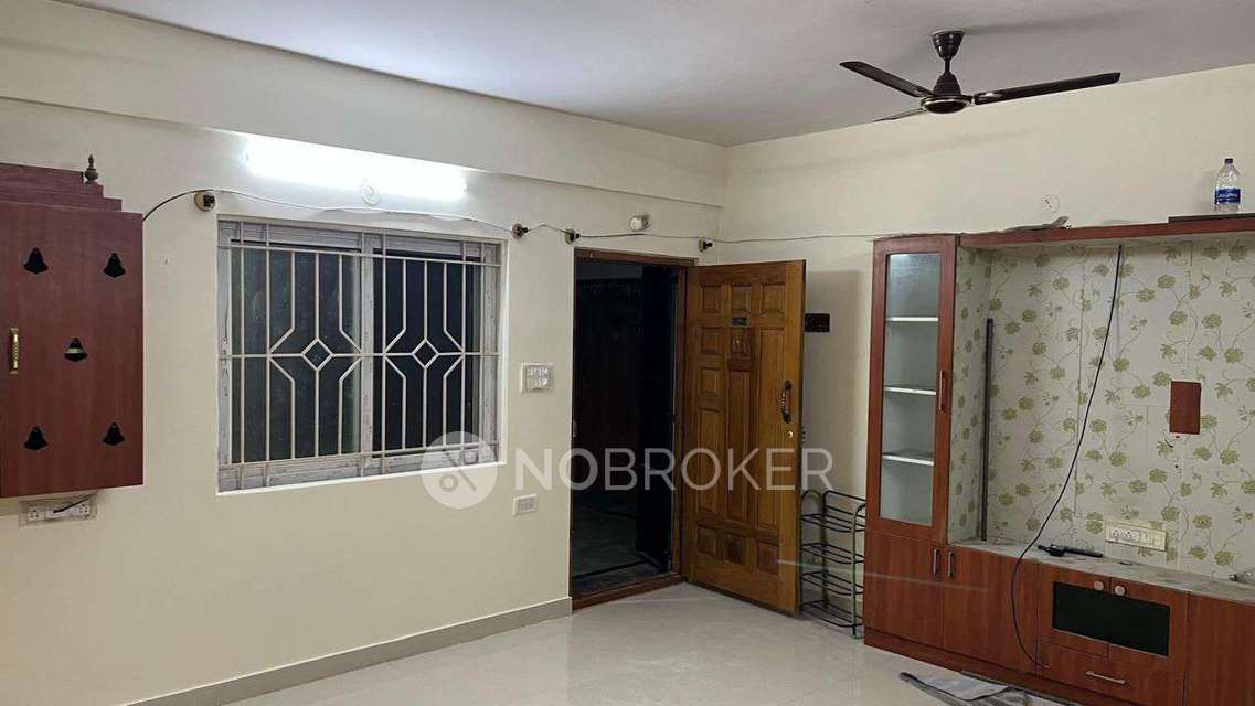 Single Room for Female In 2 BHK  In Ajantha Prime In Electronic City, 