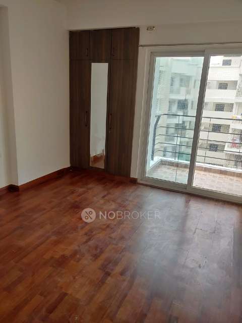 3 BHK Flat In Express Zenith for Rent  In Sector 77, Noida