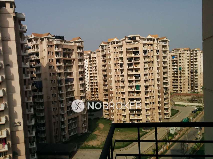 3 BHK Flat In Rps Savana for Rent  In Sector 88