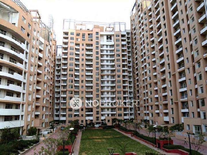 2 BHK Flat for Rent  In Raheja Vedaanta