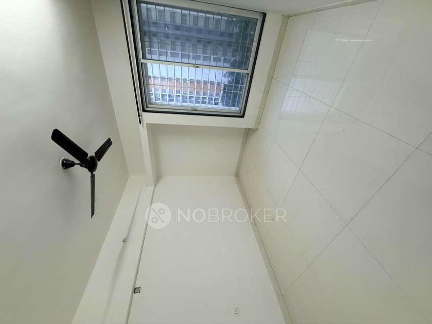 2 BHK Flat In Aeropolis Phase 1   for Rent  In Dhanorina A34