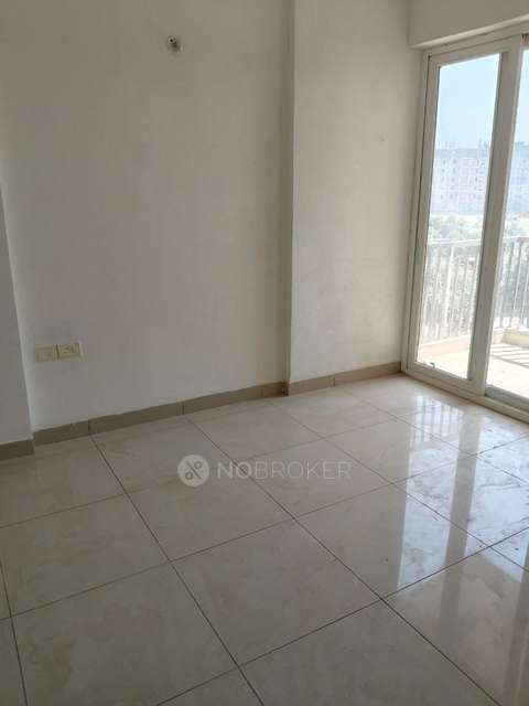 3 BHK Flat In Hcl Towers for Rent  In Sector 107