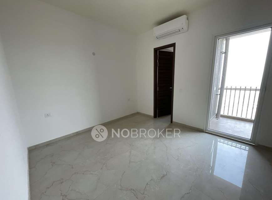 3 BHK Flat For Sale  In Smartworld Orchard