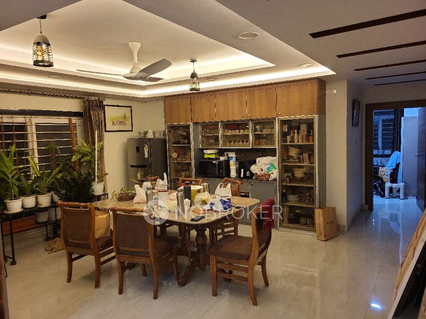 3 BHK Flat In Legend Galaxy For Sale  In Kothapet