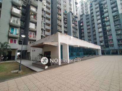 Shop in Bamheta, Ghaziabad for sale 