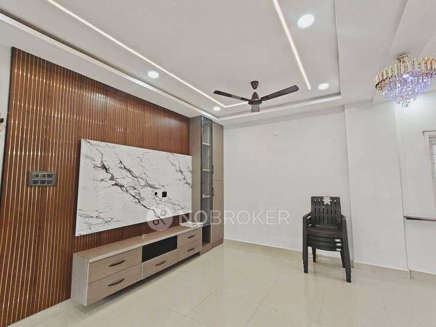 2 BHK Flat In Cyber E Park for Rent  In Manikonda
