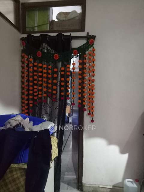 2 BHK Flat In Kasturba Niketan For Sale  In Lajpat Nagar