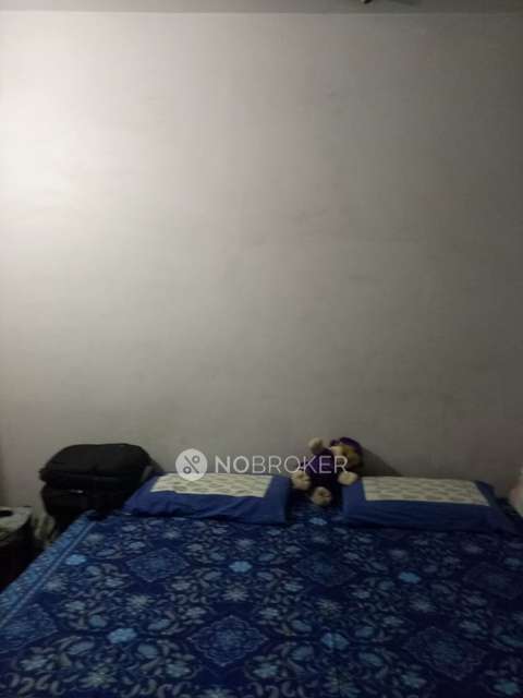 2 BHK Flat In Kasturba Niketan For Sale  In Lajpat Nagar