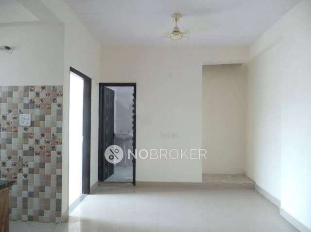 2 BHK Flat In Hardik Tower For Sale  In Sector 53