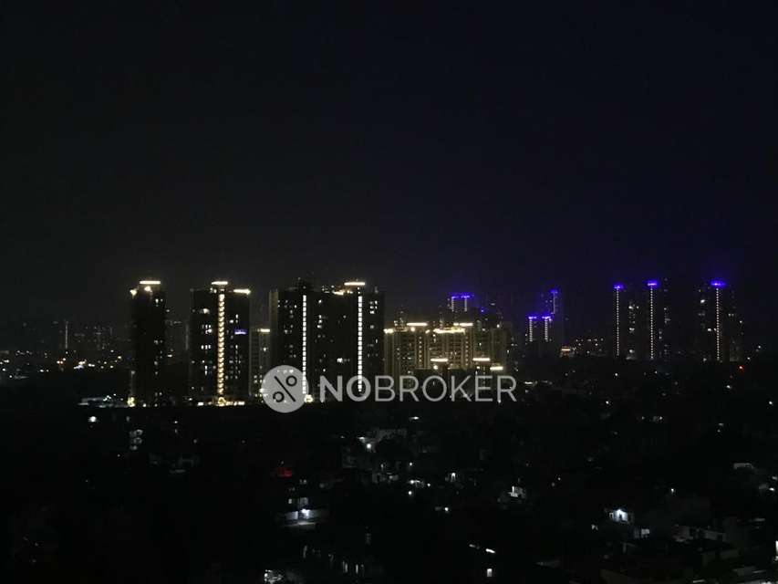 3 BHK Flat In Dlf Skycourt  For Sale  In Sector 86