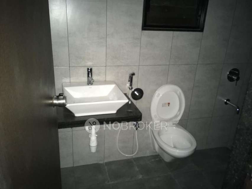 2 BHK Flat In Pride World City for Rent  In Charholi Budruk