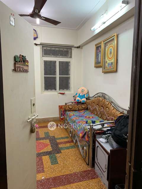 1 BHK Flat In Alankar Apartments For Sale  In Malad 