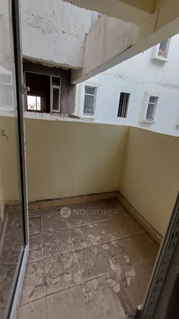 3 BHK Flat In Mahagun Meadows For Sale  In Sector 150