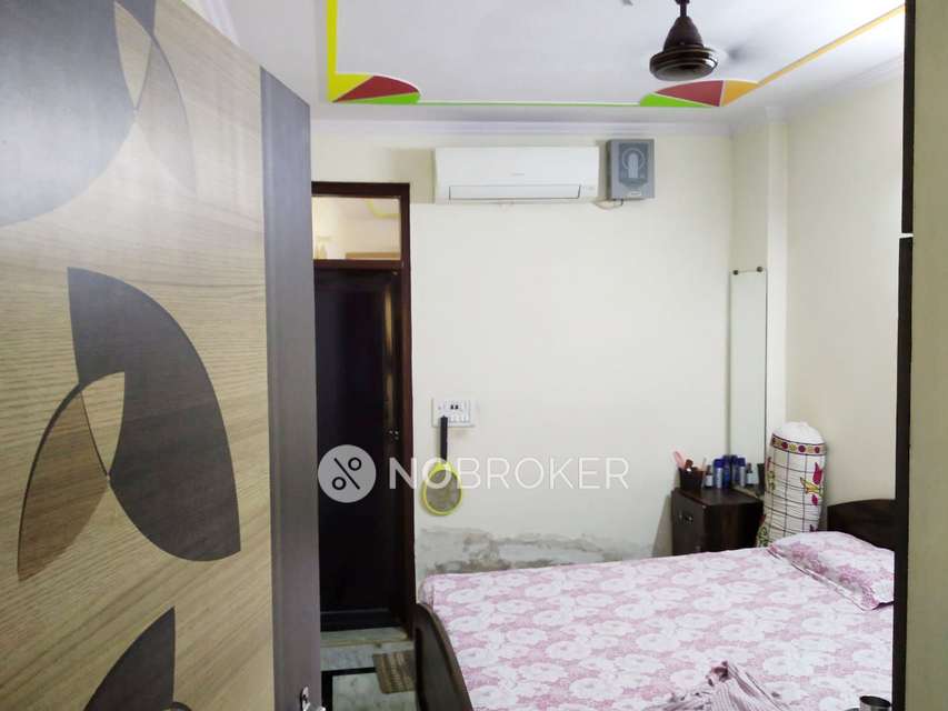2 BHK Flat For Sale In Mandawali