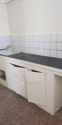 1 RK Flat In Vishal Co-operative Society for Rent  In Sadashiv Peth