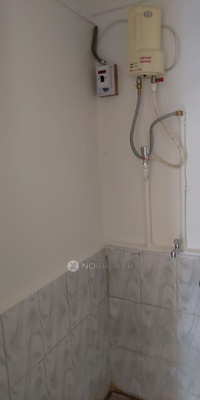 1 RK Flat In Vishal Co-operative Society for Rent  In Sadashiv Peth