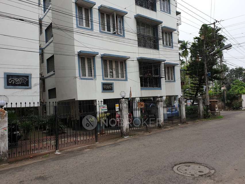 3 BHK Flat In Rajarshi Apartment,p Majumdar Road, Kolkata for Rent  In Kasba,kolkata