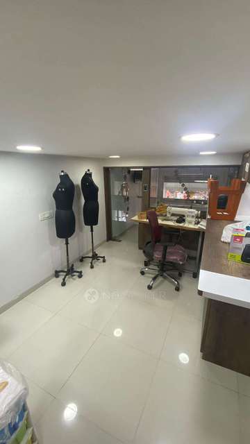 3 BHK Flat In Sheetal Airwings Dgs Group For Sale  In Santacruz East