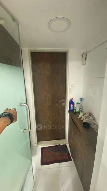 3 BHK Flat In Sheetal Airwings Dgs Group For Sale  In Santacruz East