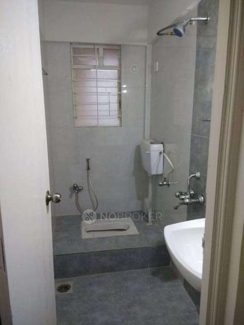 2 BHK Flat In Goel Ganga Niwas for Rent  In Hr5g+2j2, Ganeshkhind, Pune, Maharashtra 411007, India