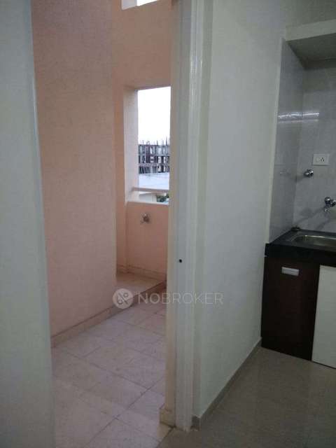 2 BHK Flat In Goel Ganga Niwas for Rent  In Hr5g+2j2, Ganeshkhind, Pune, Maharashtra 411007, India