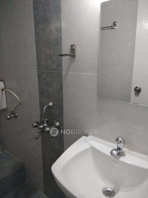 2 BHK Flat In Goel Ganga Niwas for Rent  In Hr5g+2j2, Ganeshkhind, Pune, Maharashtra 411007, India