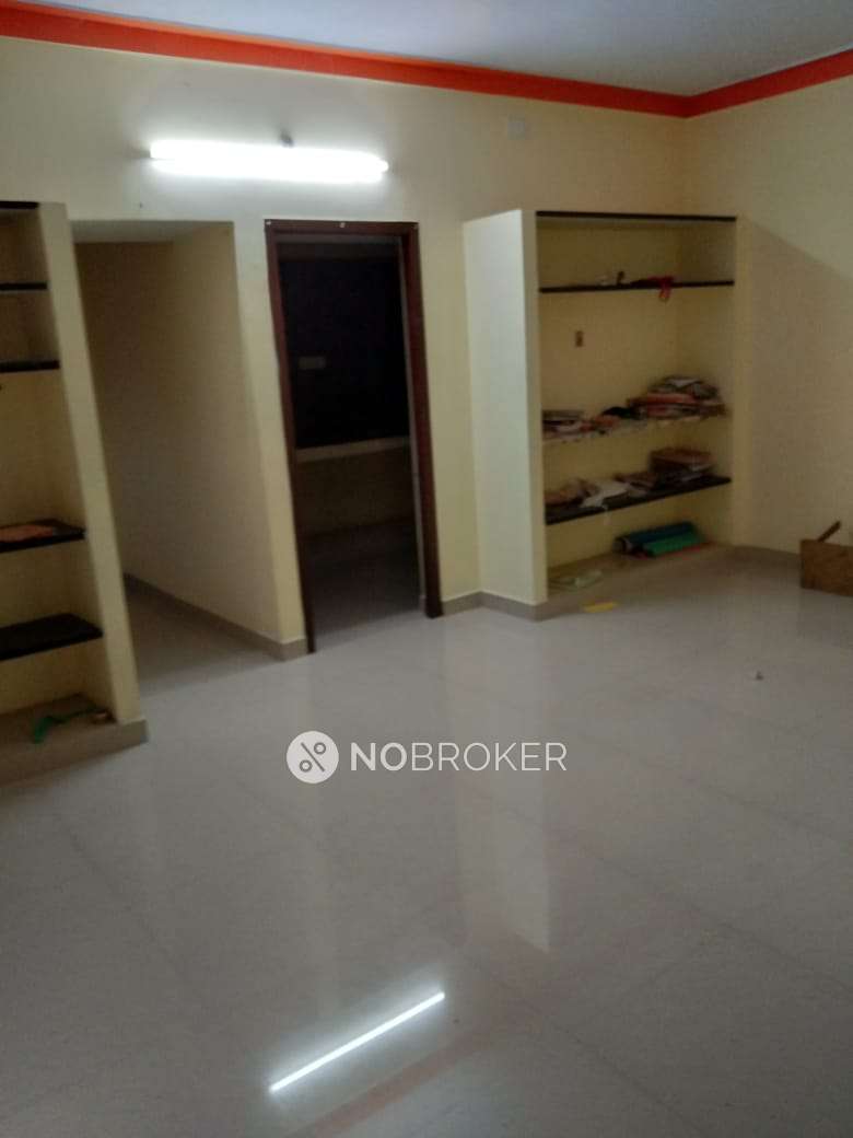 stand alone building Avadi Rent WITHOUT BROKERAGE Unfurnished 2 BHK