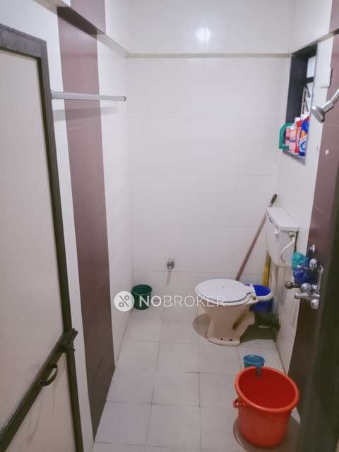 2 BHK Flat In Om Sai Plaza For Sale  In Thane West