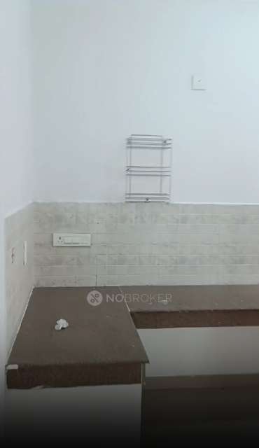 2 BHK Flat In Logix Blossom County For Sale  In Sector 137,