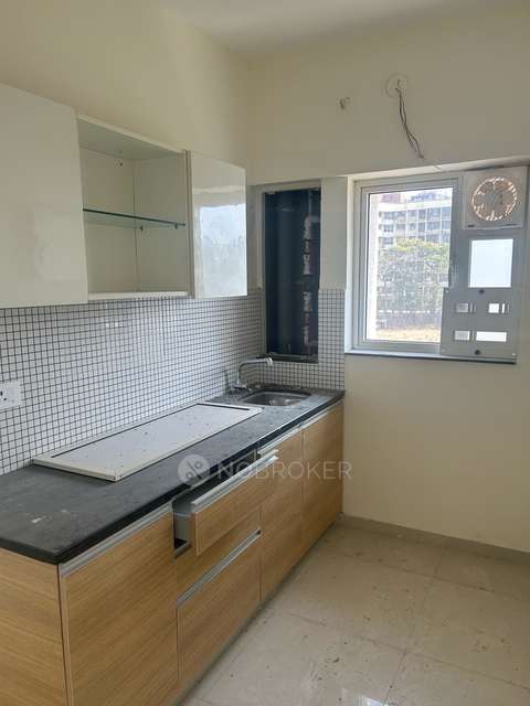 2 BHK Flat In Omkar Signet For Sale  In Malad East