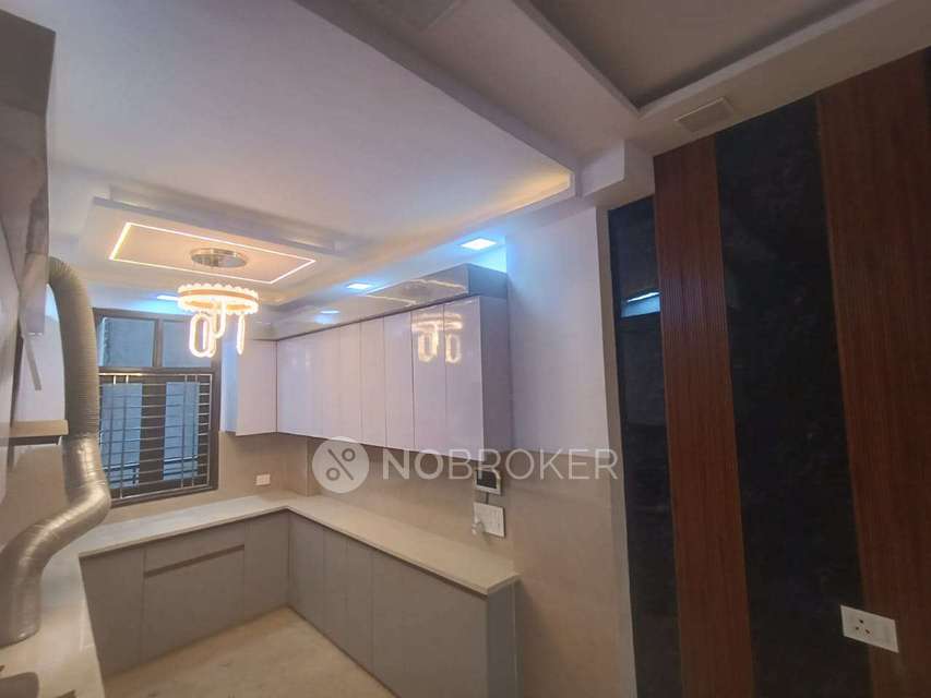3 BHK Flat In  Balaji Apartment For Sale  In Uttam Nagar