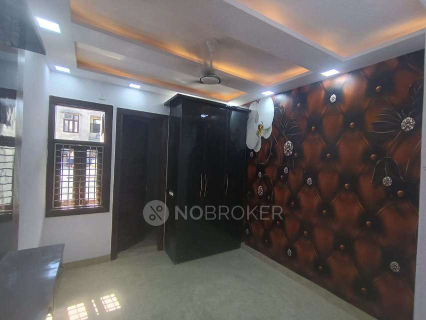 3 BHK Flat In  Balaji Apartment For Sale  In Uttam Nagar