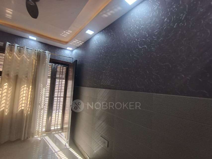 3 BHK Flat In  Balaji Apartment For Sale  In Uttam Nagar