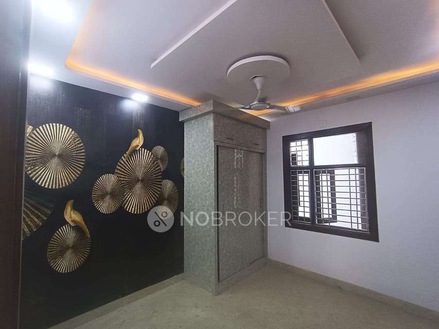 3 BHK Flat In  Balaji Apartment For Sale  In Uttam Nagar