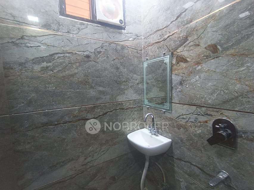 3 BHK Flat In  Balaji Apartment For Sale  In Uttam Nagar