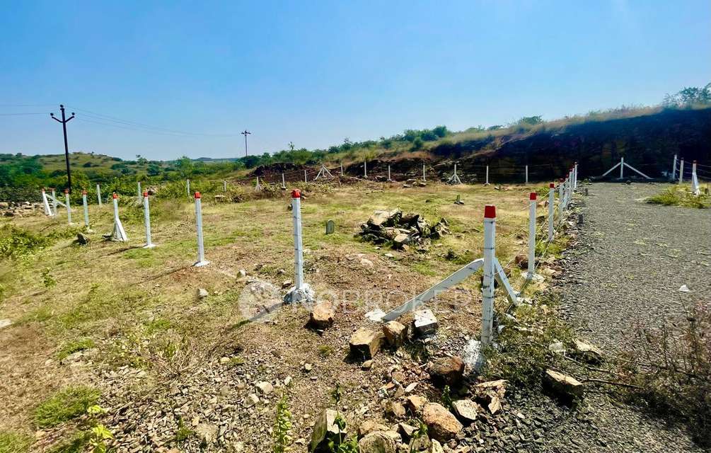 Godown/Warehouse in Charholi Budruk, Pune for Rent 